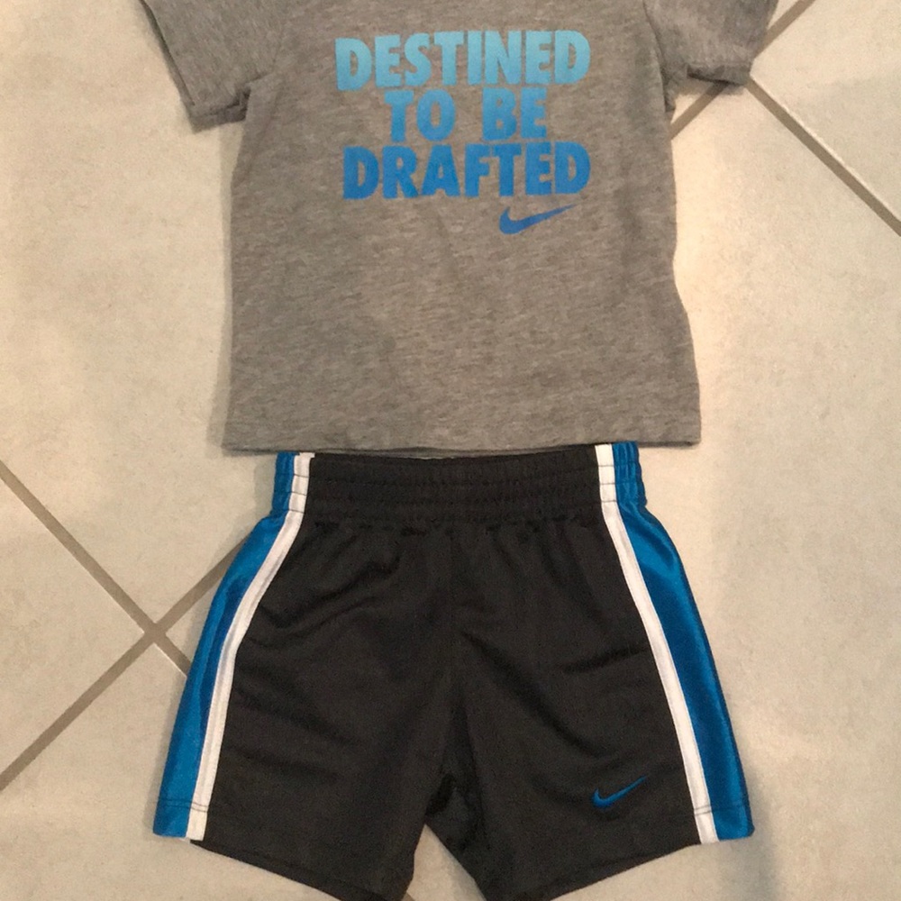Toddler Nike “Destined to be drafted” 18 Months BN